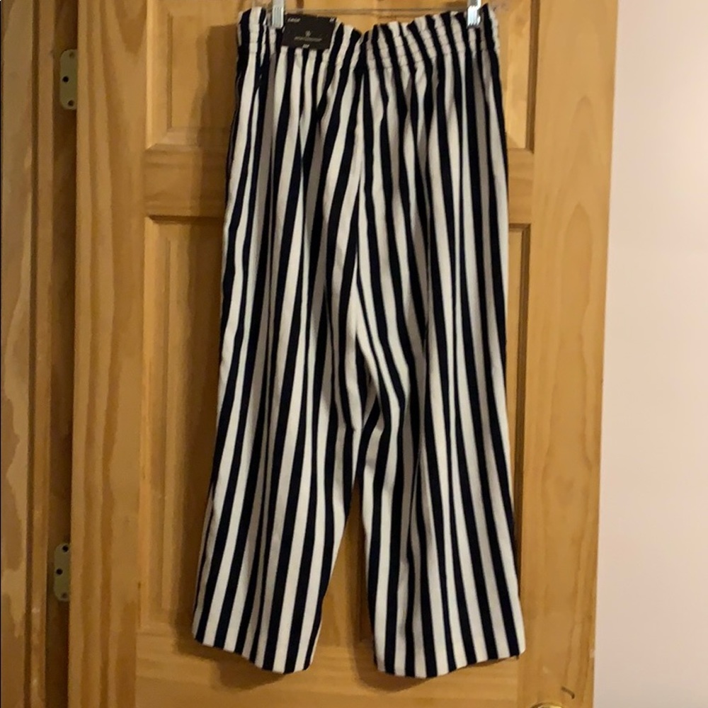 Crop pants - Picture 2 of 3